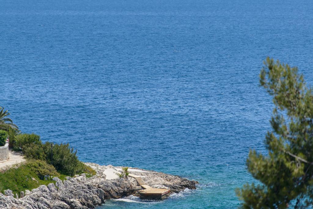 Apartments Villa Atlantis Trogir Extérieur photo