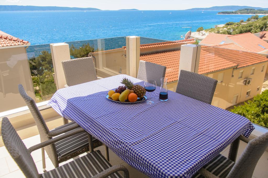 Apartments Villa Atlantis Trogir Extérieur photo