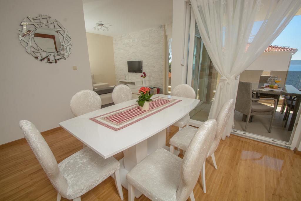 Apartments Villa Atlantis Trogir Extérieur photo