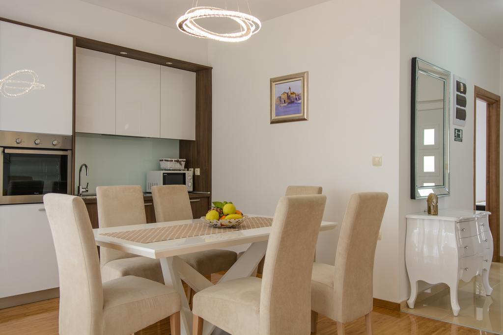 Apartments Villa Atlantis Trogir Extérieur photo