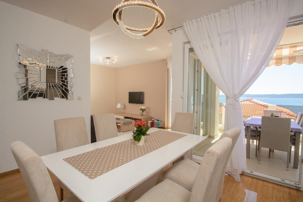 Apartments Villa Atlantis Trogir Extérieur photo