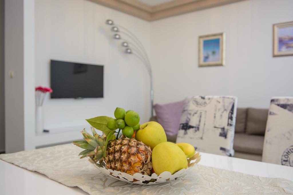 Apartments Villa Atlantis Trogir Extérieur photo