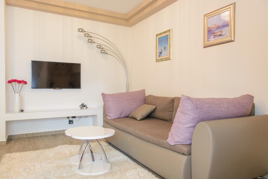 Apartments Villa Atlantis Trogir Extérieur photo